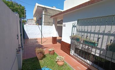 Alquiler Casa 4 Ambientes, Patio, Parrilla, Galeria, Cochera, San Fernando