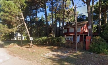 Casa en venta - 3 Dormitorios 2 Baños - Costa del Este