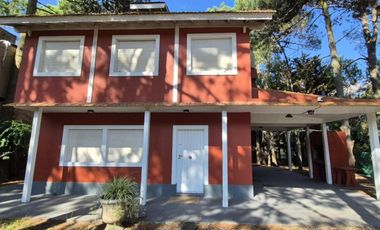 Casa en venta - 3 Dormitorios 2 Baños - Costa del Este