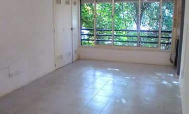 DPTO 1 AMB EXCELENTE UBICACION