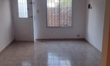 PH en venta - 1 Dormitorio 1 Baño - Cochera - Monte Grande