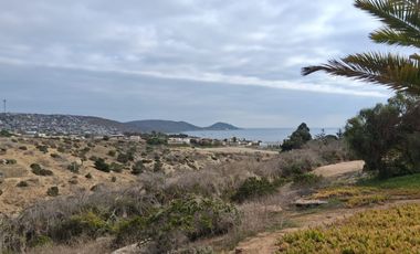 LINDA CASA EN GUANAQUEROS CON VISTA AL MAR