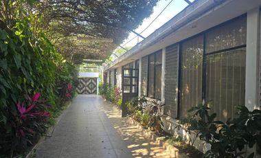 Casa en VENTA O RENTA-Fraccionamiento Lomas de Cuernavaca