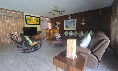Casa en VENTA O RENTA-Fraccionamiento Lomas de Cuernavaca