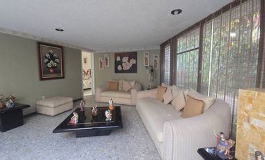 Casa en VENTA O RENTA-Fraccionamiento Lomas de Cuernavaca