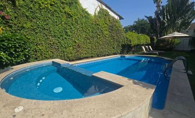 Casa en VENTA O RENTA-Fraccionamiento Lomas de Cuernavaca