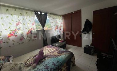 VENDO COMODO APARTAMENTO EN CALDAS