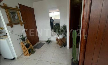 VENDO COMODO APARTAMENTO EN CALDAS