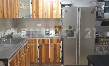 .VENTA DE CASA-LOTE  EN BARRIO GUAYABAL MEDELLIN