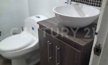 .VENTA DE CASA-LOTE  EN BARRIO GUAYABAL MEDELLIN