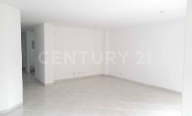 Apartamento en venta, amplio y segundo piso sector Restrepo Naranjo Sabaneta