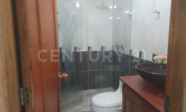 Apartamento en venta, amplio y segundo piso sector Restrepo Naranjo Sabaneta