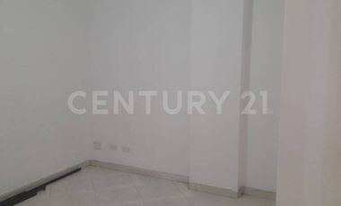 Apartamento en venta, amplio y segundo piso sector Restrepo Naranjo Sabaneta