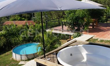 Venta Casa Finca de recreo cerca al parque principal