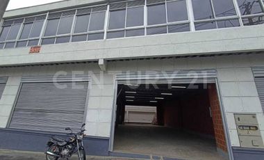 SE ARRIENDA LOCAL COMERCIAL O BODEGA  EN SAN JUAN MEDELLIN
