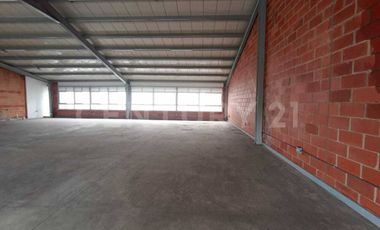 SE ARRIENDA LOCAL COMERCIAL O BODEGA  EN SAN JUAN MEDELLIN