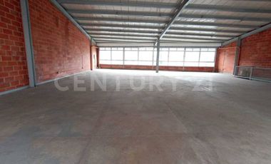 SE ARRIENDA LOCAL COMERCIAL O BODEGA  EN SAN JUAN MEDELLIN