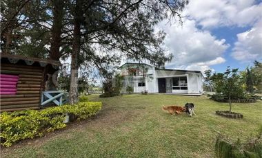 Casa finca amoblada para arriendo en El Retiro Antioquia
