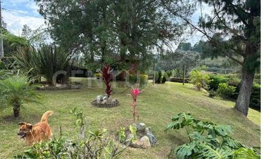 Casa finca amoblada para arriendo en El Retiro Antioquia