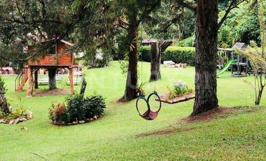 VENTA DE FINCA CON CASA CAMPESINA EN MARINILLA
