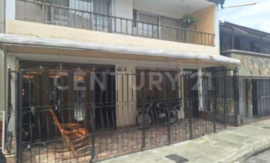 VENDO CASA UNIFAMILIAR EN GUAYABAL