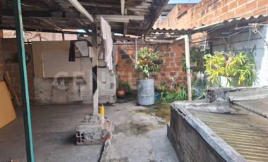 VENDO CASA UNIFAMILIAR EN GUAYABAL