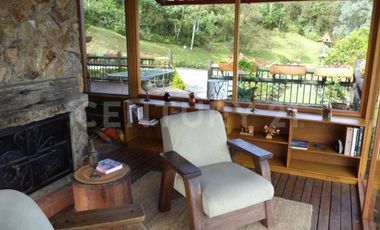 VENDO ESPECTACULAR CASA FINCA ENVIGADO