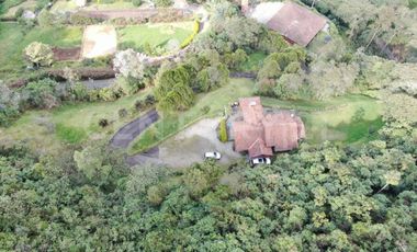 VENDO ESPECTACULAR CASA FINCA ENVIGADO