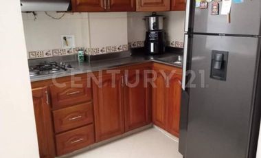 VENDO APARTAMENTO EN SABANETA, SECTOR ENTREAMIGOS