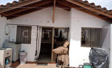 VENDO APARTAMENTO EN SABANETA, SECTOR ENTREAMIGOS