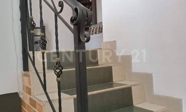 VENDO APARTAMENTO EN SABANETA, SECTOR ENTREAMIGOS