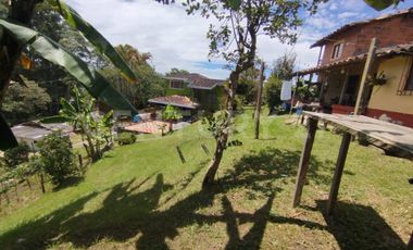 VENDO CASAFINCA EN VEREDA LAS LAJAS RIONEGRO
