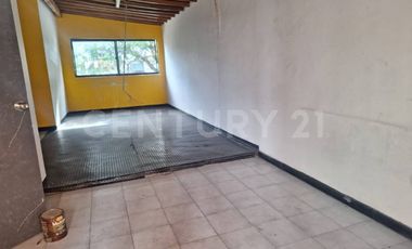 RENTO CASA PARA BODEGA