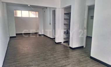 RENTO CASA PARA BODEGA