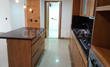 VENDE CONFORTABLE Y AMPLIO APARTAMENTO EN SABANETA