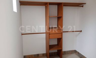 VENDE CONFORTABLE Y AMPLIO APARTAMENTO EN SABANETA