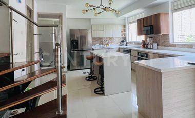VENTA DE PENTHOUSE EN ZONA EXCLUSIVA DE ENVIGADO