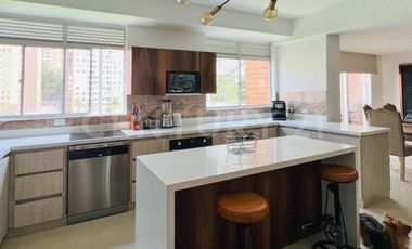 VENTA DE PENTHOUSE EN ZONA EXCLUSIVA DE ENVIGADO