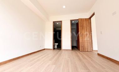 SE RENTA HERMOSO APARTAMENTO NUEVO EN SABANETA