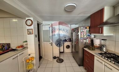 Casa a Pasos de Providencia, 3D/2B