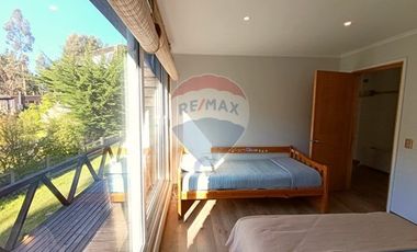 Encantadora casa en exclusivo condominio