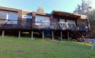 Encantadora casa en exclusivo condominio