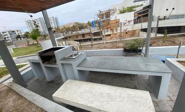 ¡Moderno Dept. en Arica frente al mar y casino!