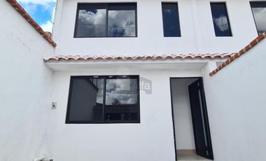 Casa sola en venta en FSTSE 2000, San Cristóbal de las Casas, Chiapas