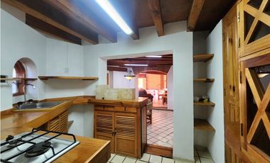 CASA EN VENTA, CLUB DE GOLF, AVNDARO.