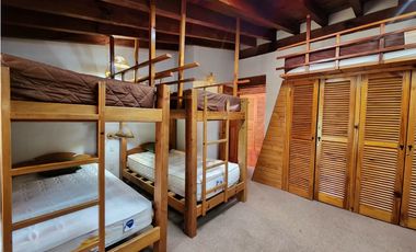 CASA EN VENTA, CLUB DE GOLF, AVNDARO.