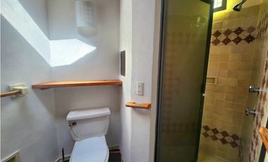 CASA EN VENTA, CLUB DE GOLF, AVNDARO.