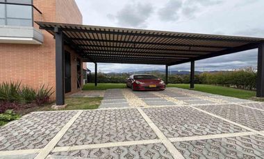 Casa remodelada a estrenar en Oikos Santa Clara - Acacia