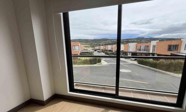 Casa remodelada a estrenar en Oikos Santa Clara - Acacia