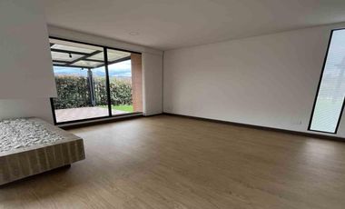 Casa remodelada a estrenar en Oikos Santa Clara - Acacia